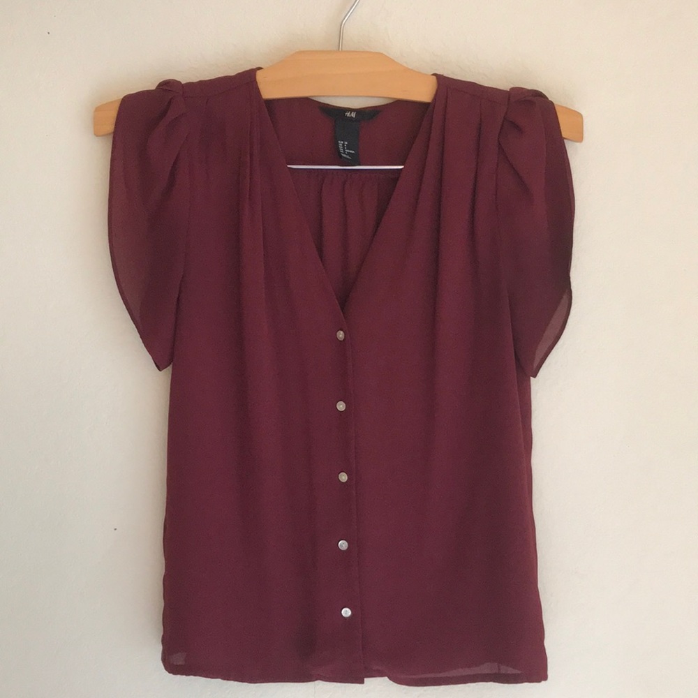 H&M red blouse